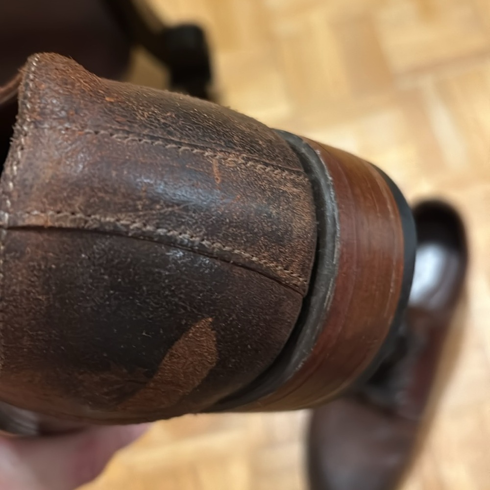Frye - Picture 9 of 13